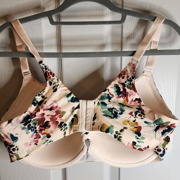Torrid Curve light pink floral push-up bra - Picture 2 of 4